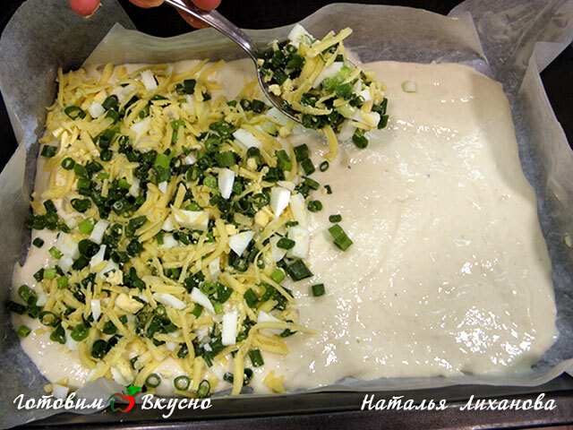 Пирог на кефире с сыром зеленью и яйцами
